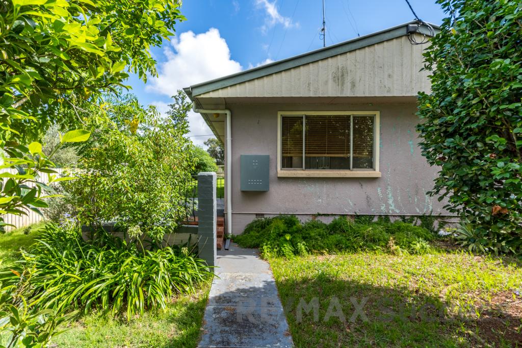 69 Herries St, East Toowoomba, QLD 4350