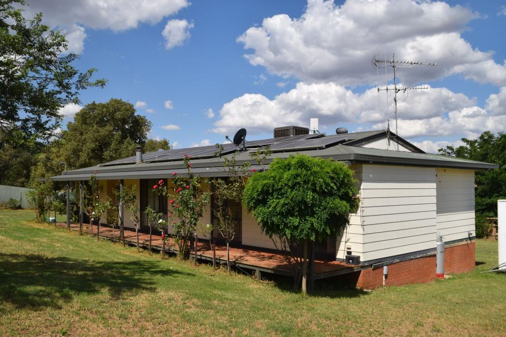 26 Lime St, Geurie, NSW 2818