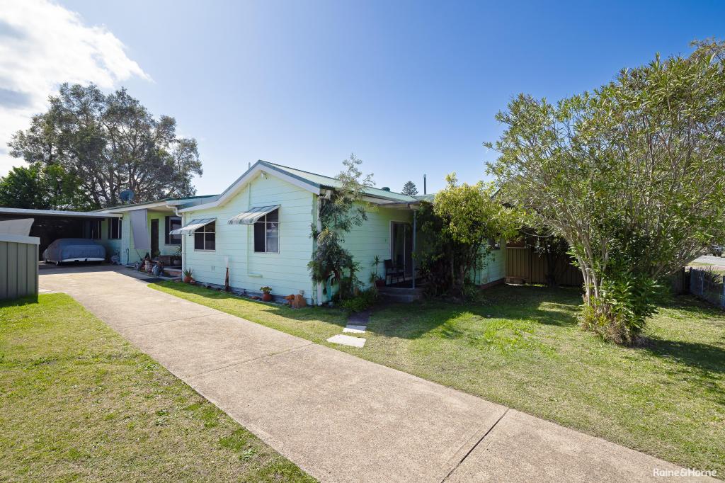 145 Wommara Ave, Belmont North, NSW 2280