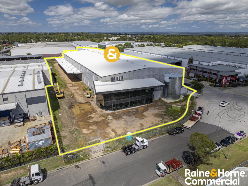 44 Topham Rd, Smeaton Grange, NSW 2567