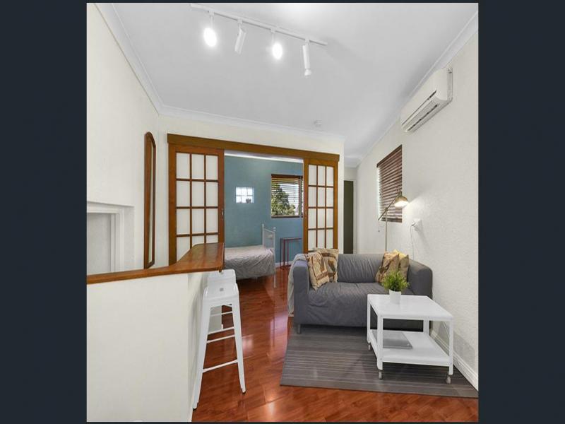 2/47 Harwood St, Bardon, QLD 4065