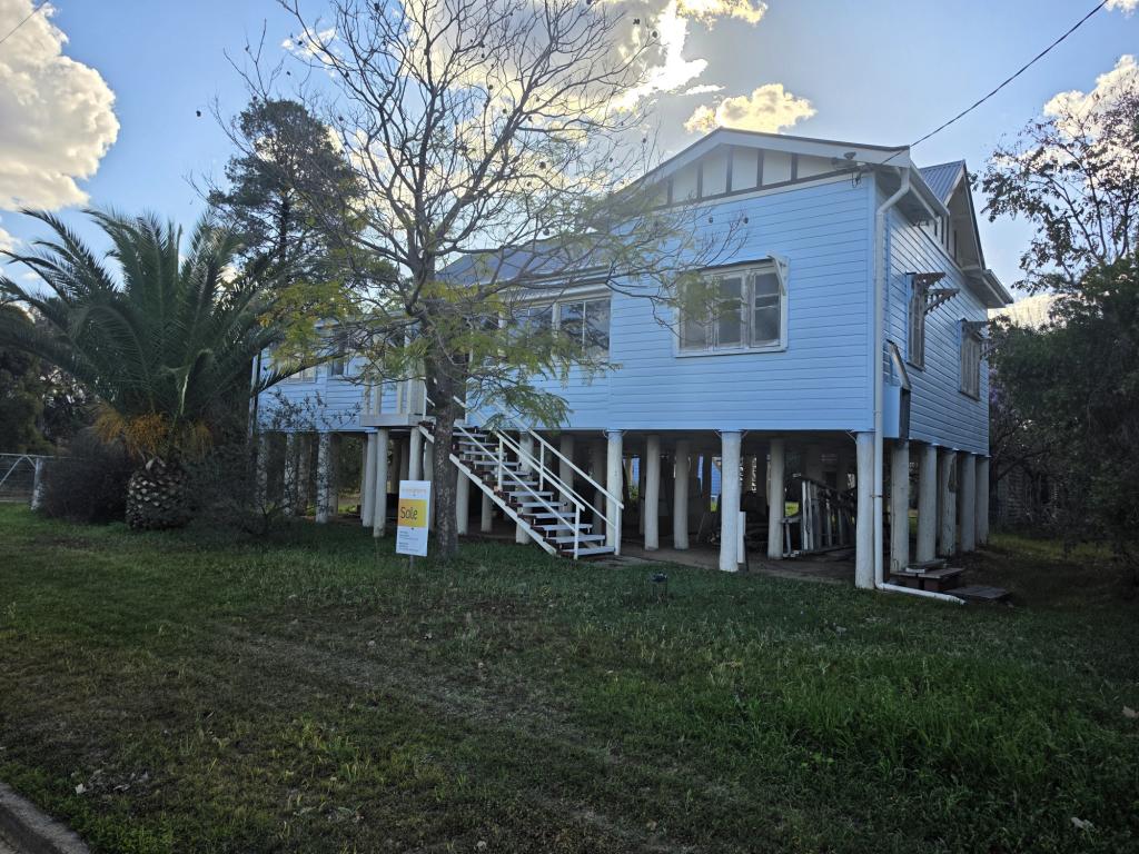 26 Great Road St, Inglewood, QLD 4387
