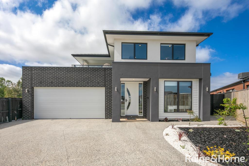 37 Cotton Cct, Gisborne, VIC 3437