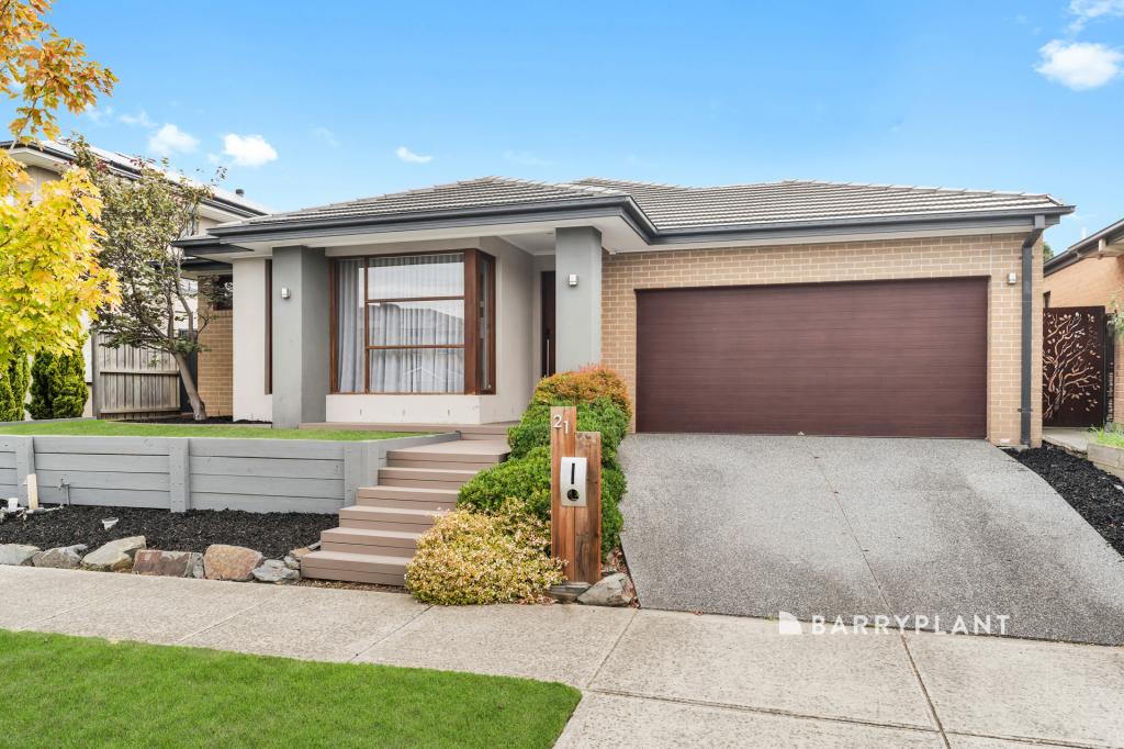 21 Strettle Cres, Cranbourne North, VIC 3977