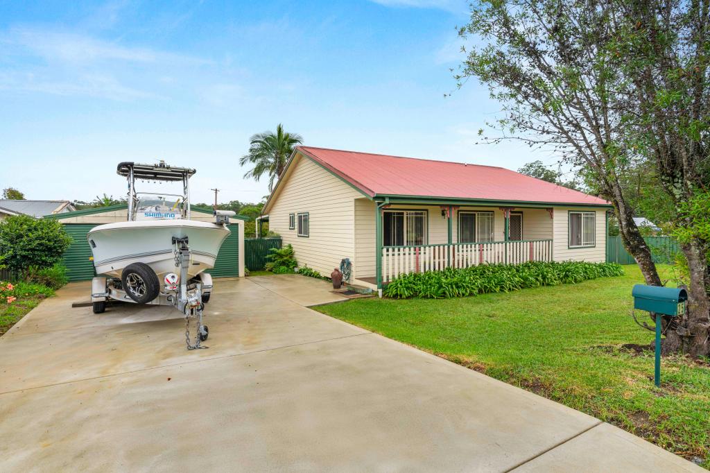 25 June Ave, Basin View, NSW 2540