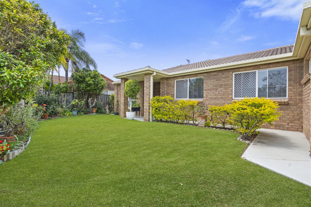 40 Galeen Dr, Burleigh Waters, QLD 4220