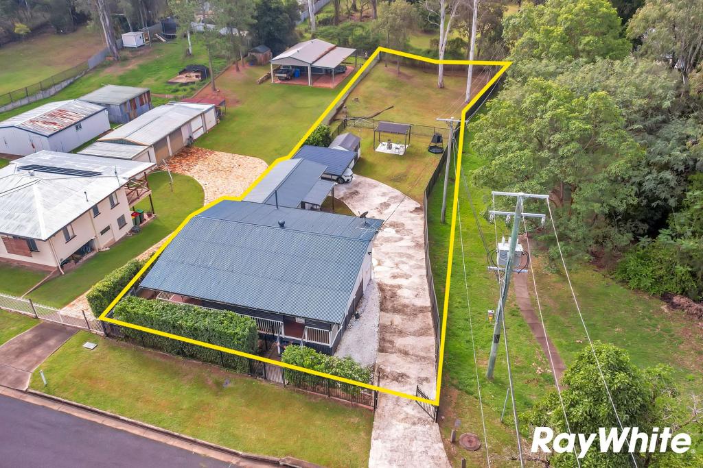 14 Roberts St, North Ipswich, QLD 4305