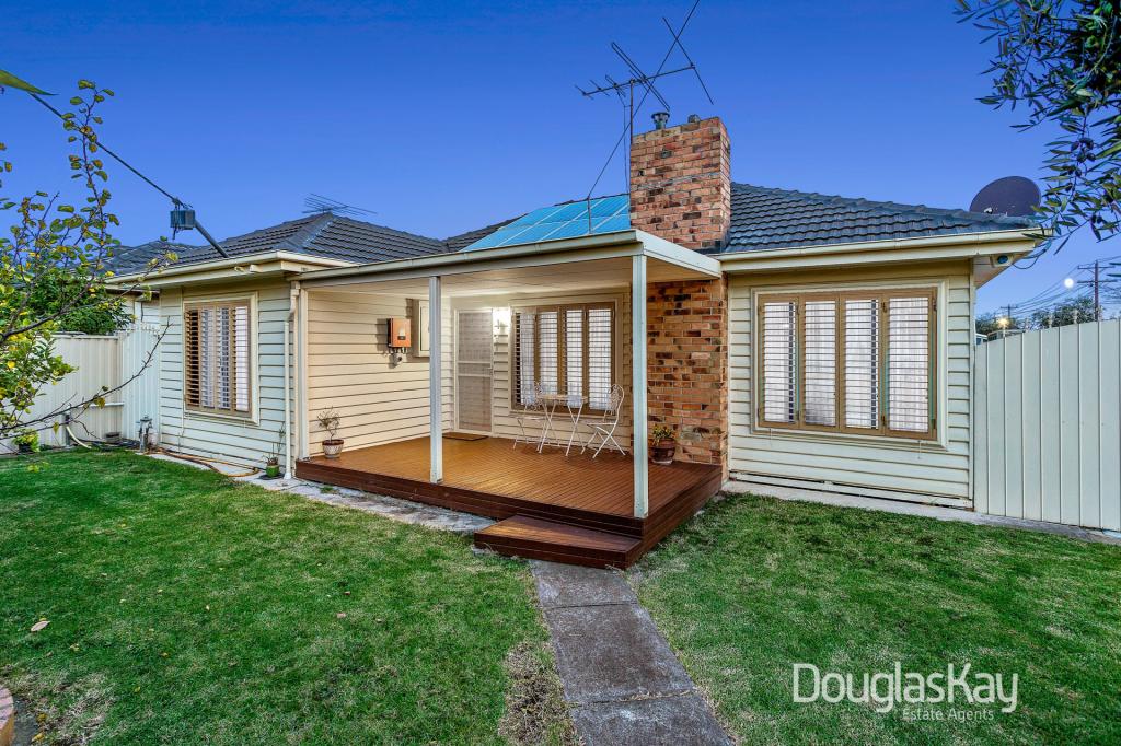 15 Arnold St, Sunshine West, VIC 3020