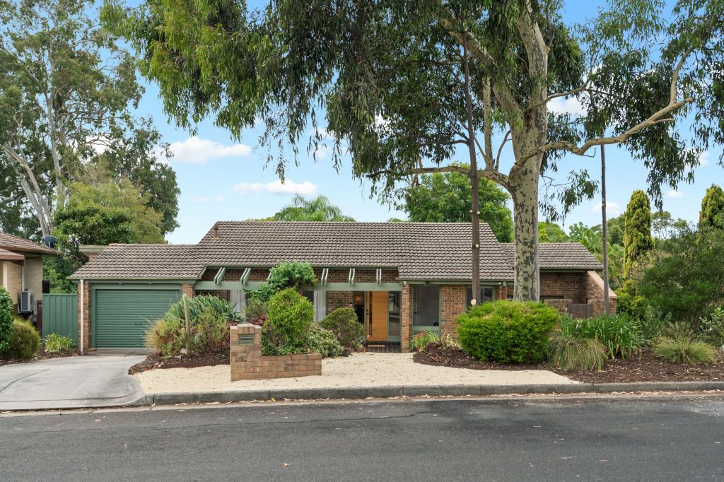 7 Essington St, Flagstaff Hill, SA 5159