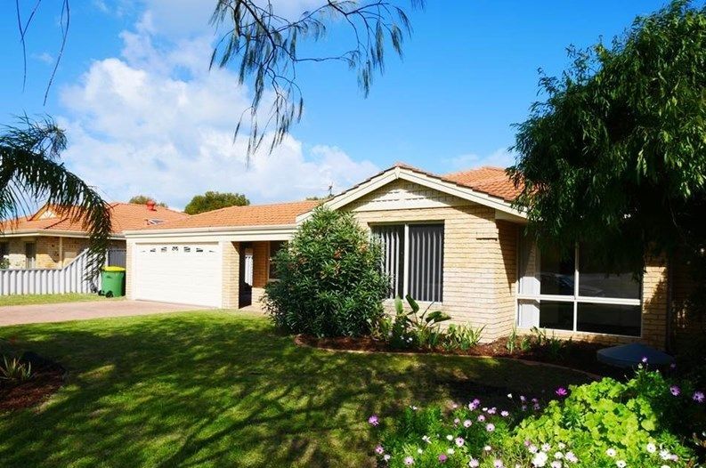 121 Charthouse Rd, Waikiki, WA 6169