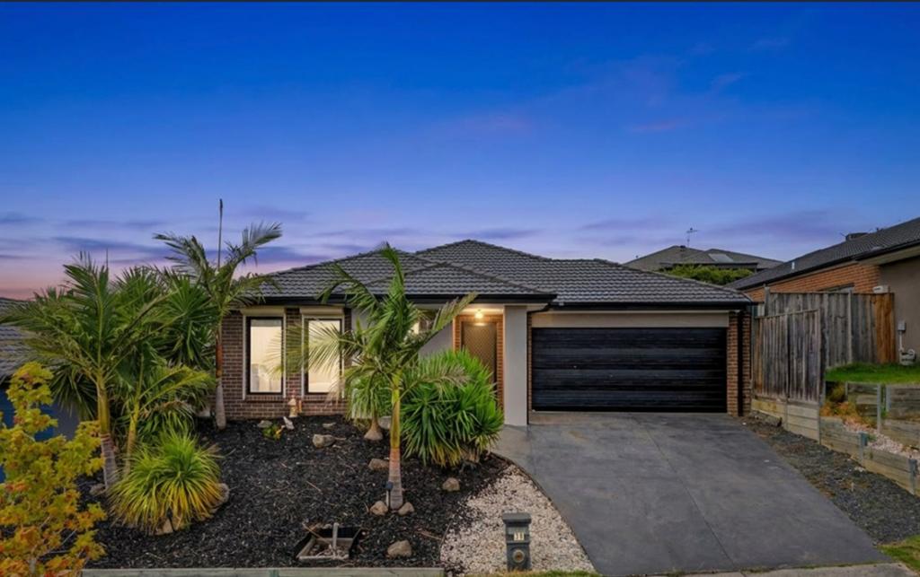 38 Mountford Rise, Pakenham, VIC 3810