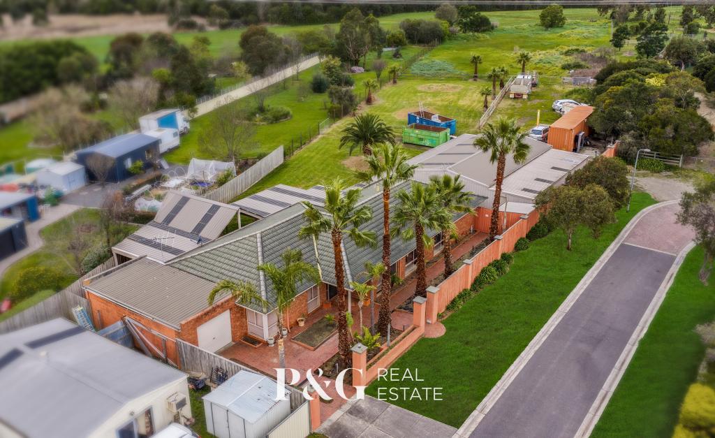 4 Acre Rise, Hampton Park, VIC 3976