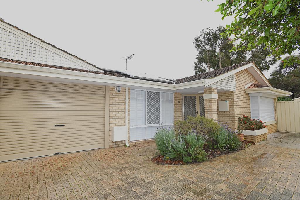 13b Gratwick Tce, Murdoch, WA 6150