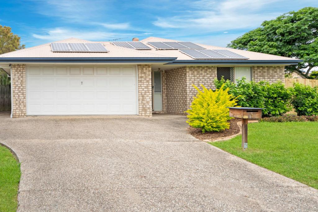 7 Chancellor Cct, Meadowbrook, QLD 4131