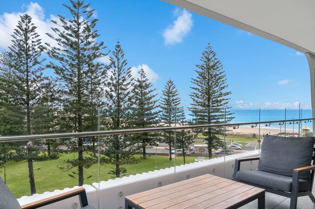 408/4 MILES ST, COOLANGATTA, QLD 4225