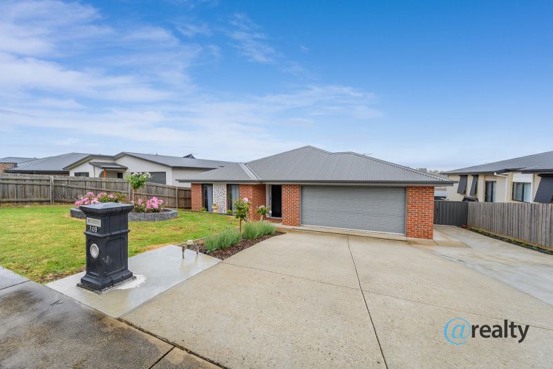 109 PARR ST, LEONGATHA, VIC 3953