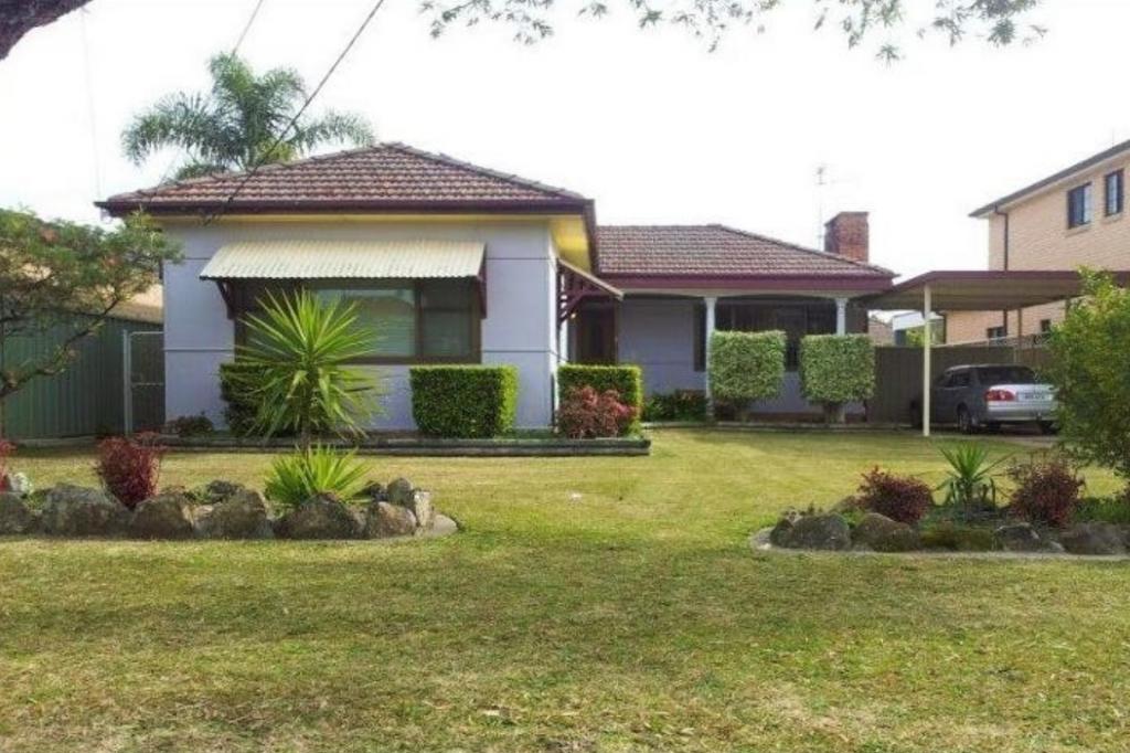 18 Craigie Ave, Padstow, NSW 2211
