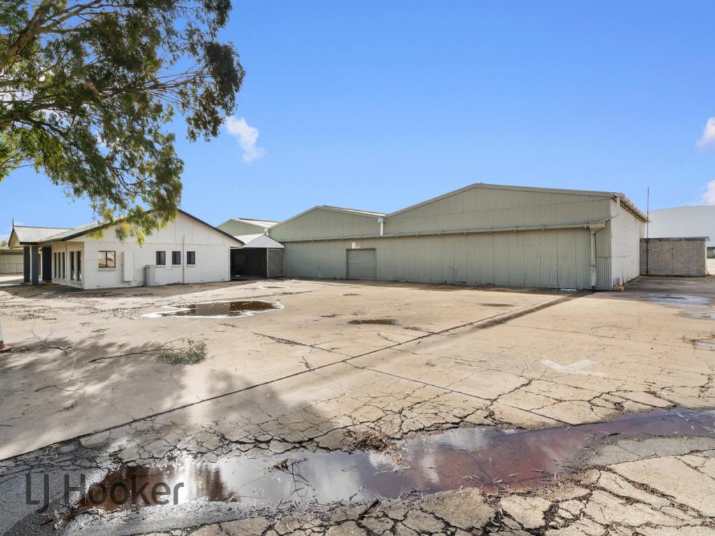 2-12 HOOKINA RD, BURTON, SA 5110