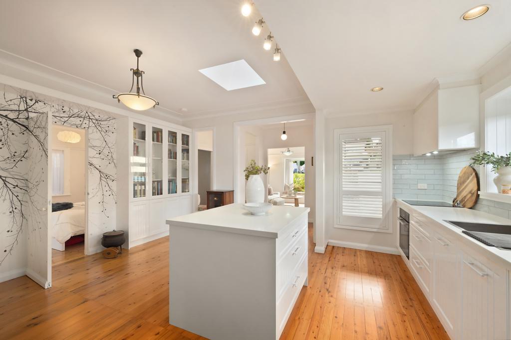 13 Burchmore Rd, Manly Vale, NSW 2093