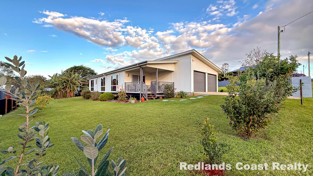 14 WILLES ST, RUSSELL ISLAND, QLD 4184