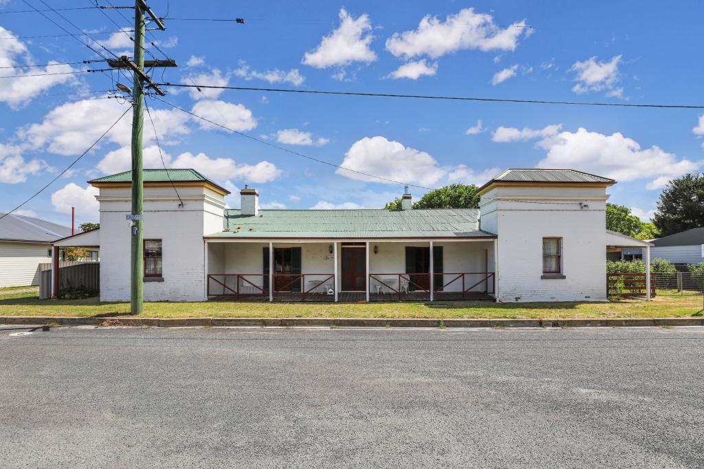 102 Caveat St, Bombala, NSW 2632