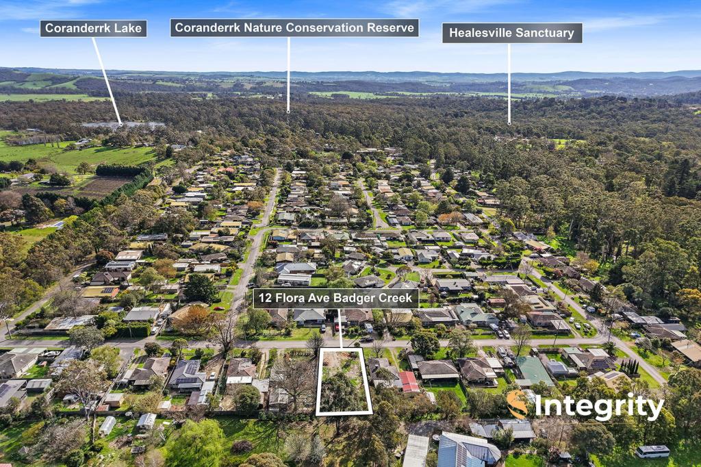 12 FLORA AVE, BADGER CREEK, VIC 3777