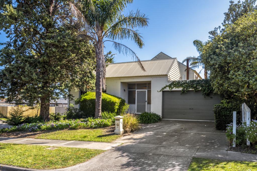 13 Gretel Ct, Frankston, VIC 3199