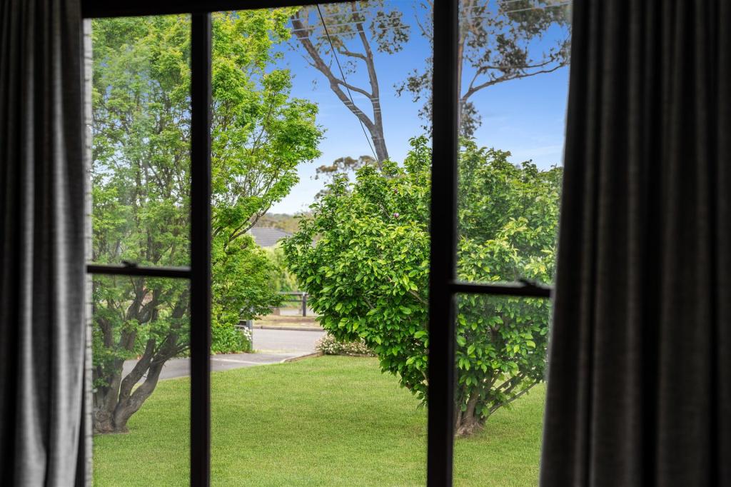72 Orient St, Willow Vale, NSW 2575