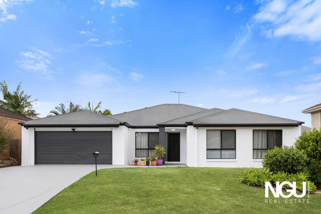 26 SUMMIT TCE, FOREST LAKE, QLD 4078