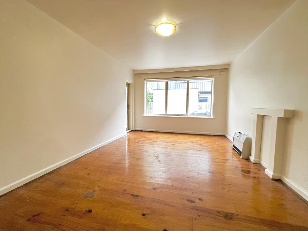 1/8 Charlotte Pl, St Kilda, VIC 3182