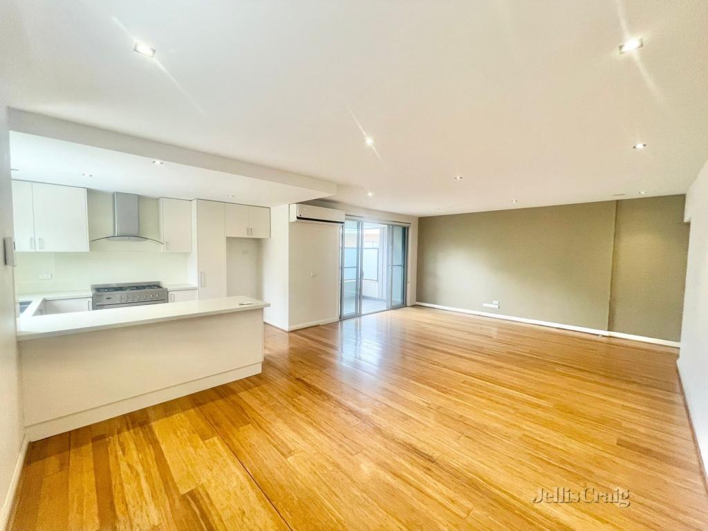 7/39 Studley Park Rd, Kew, VIC 3101