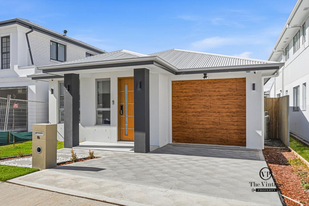 16 Bass St, Oran Park, NSW 2570