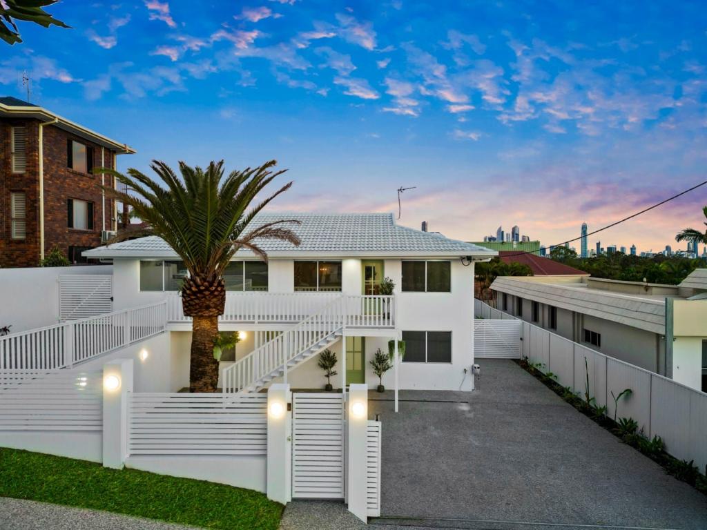 7 COOLIBAH ST, SOUTHPORT, QLD 4215