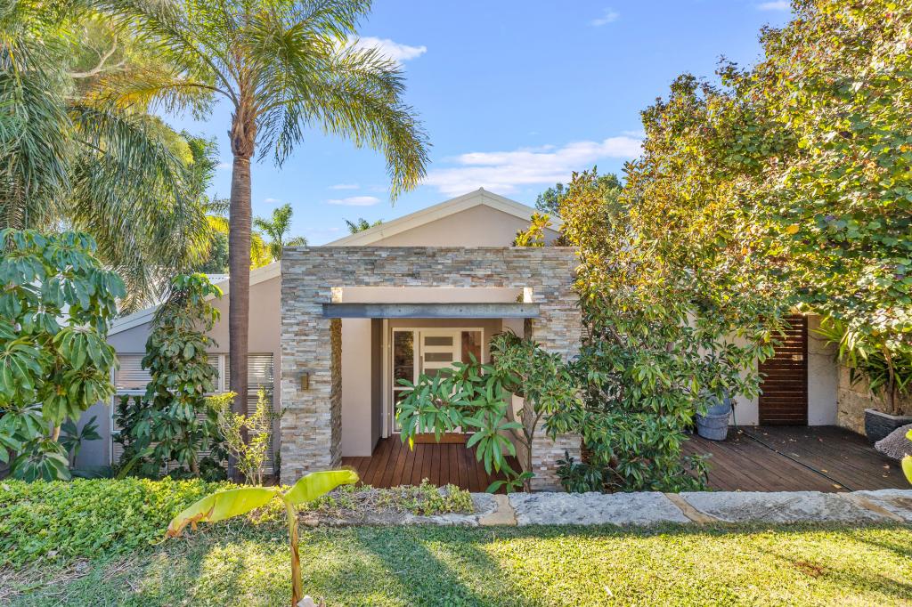 4 Vaughey Rd, Quinns Rocks, WA 6030