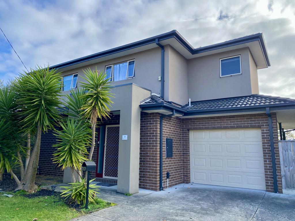 20 DAVEY AVE, DROMANA, VIC 3936