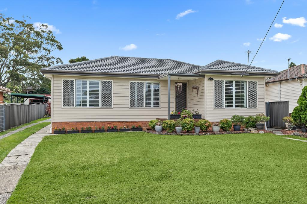 18 Palmer Ave, Kanahooka, NSW 2530