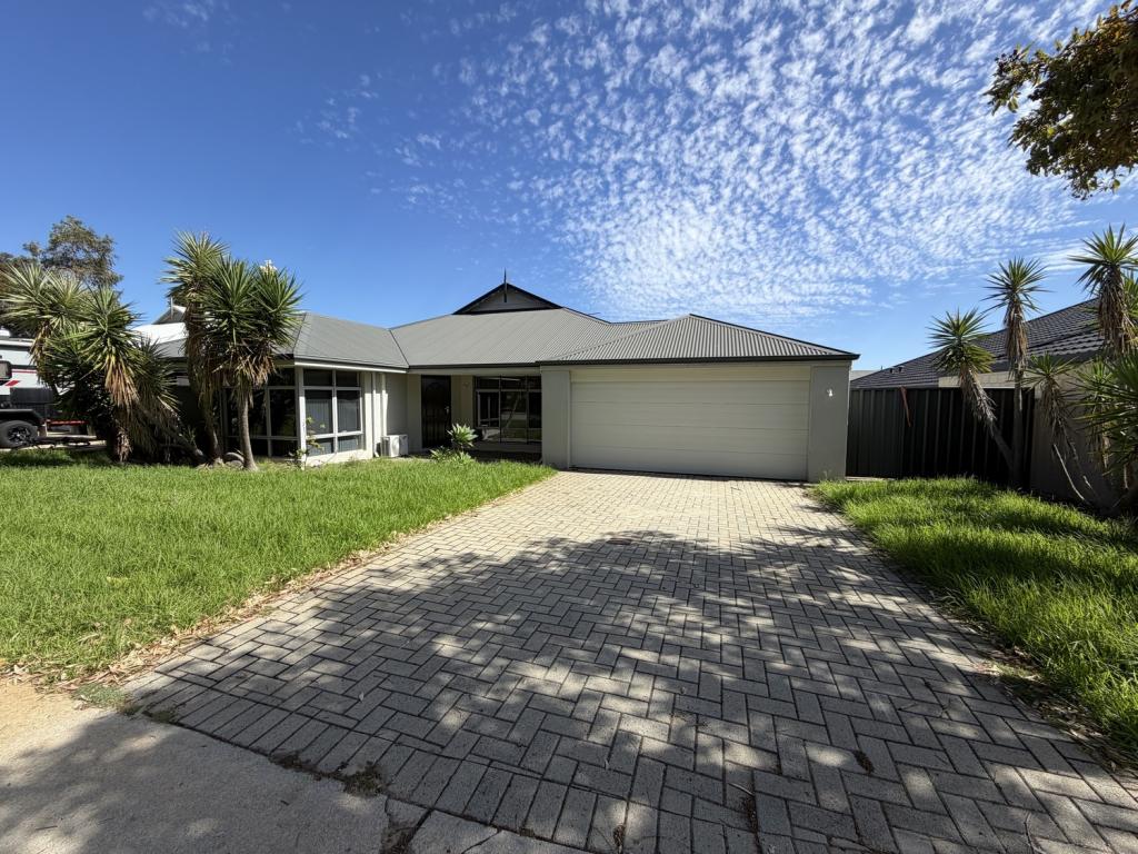 3 Waterfoot Loop, Canning Vale, WA 6155