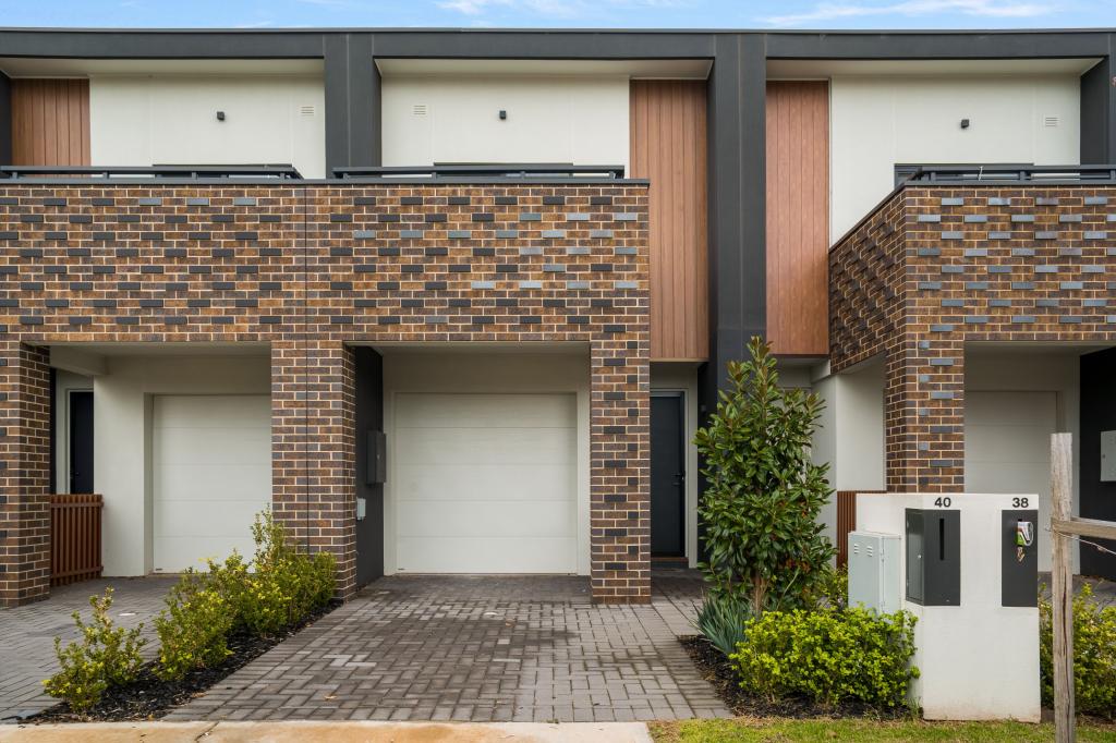 40 Arnold Cl, Findon, SA 5023