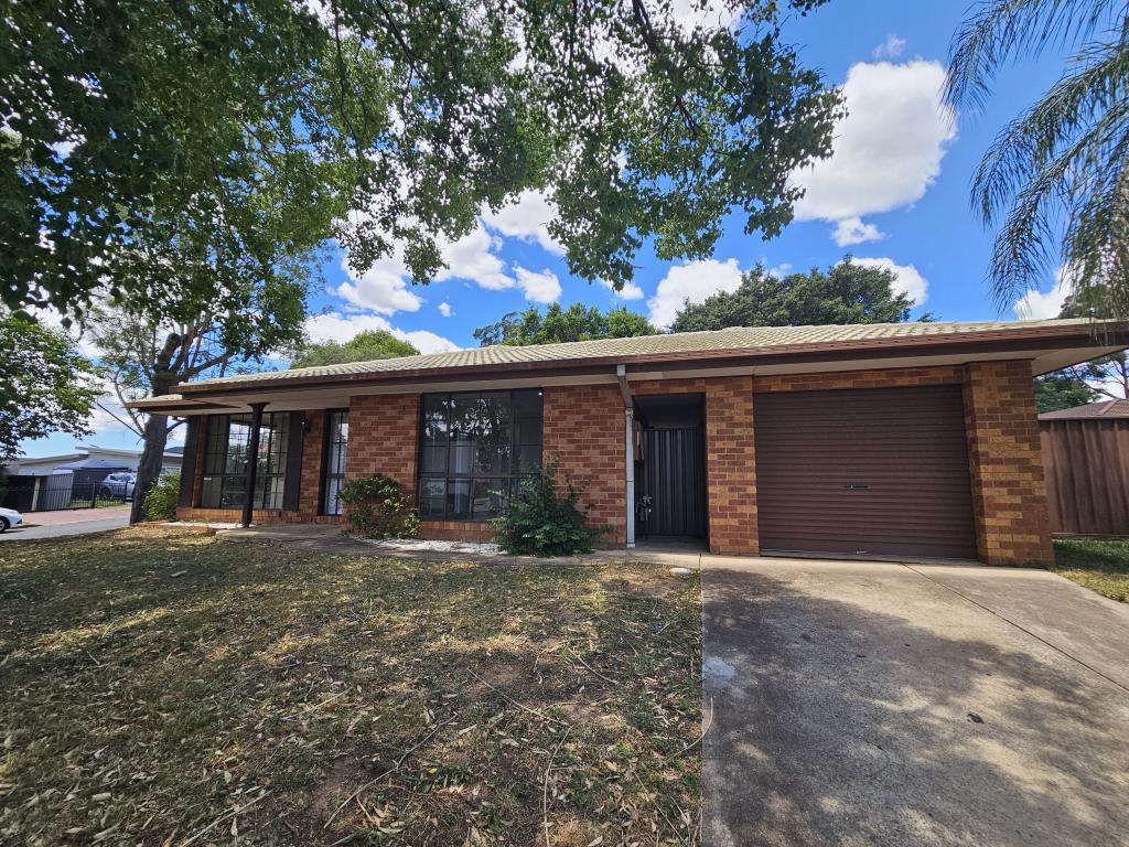 1 Parrella Gr, Glendenning, NSW 2761
