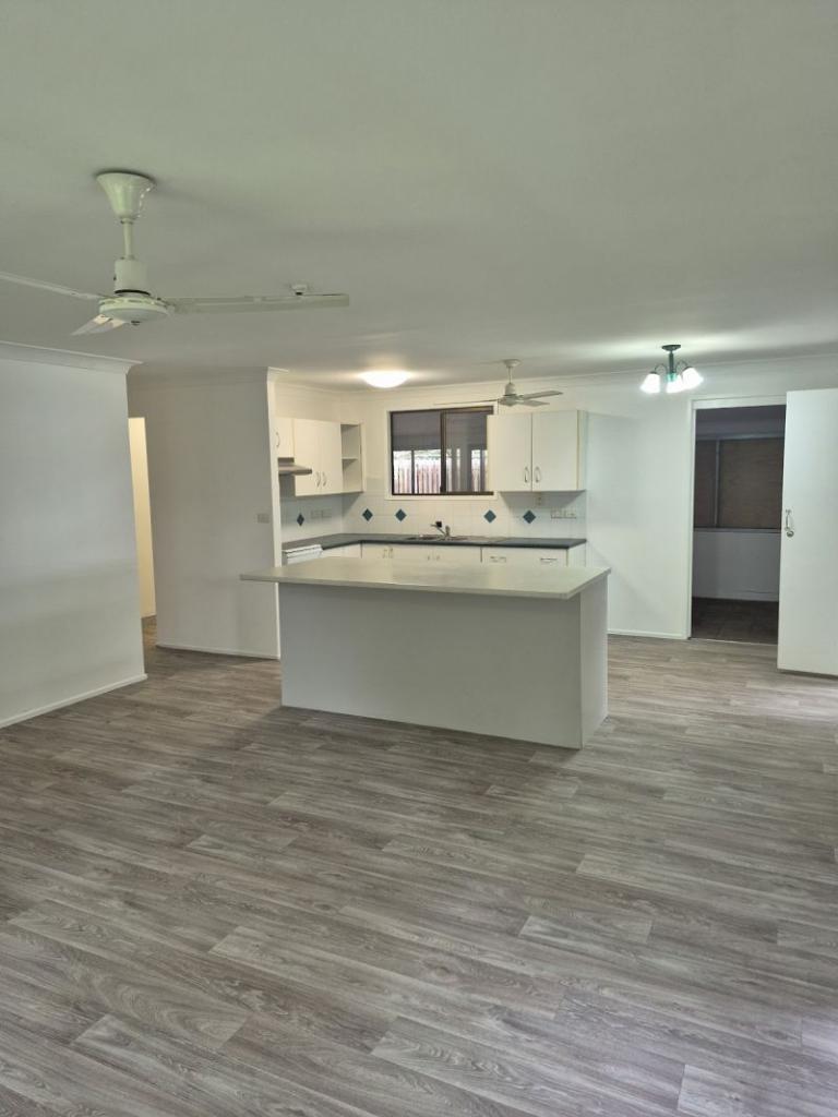 28 Fitzgerald St, Gracemere, QLD 4702