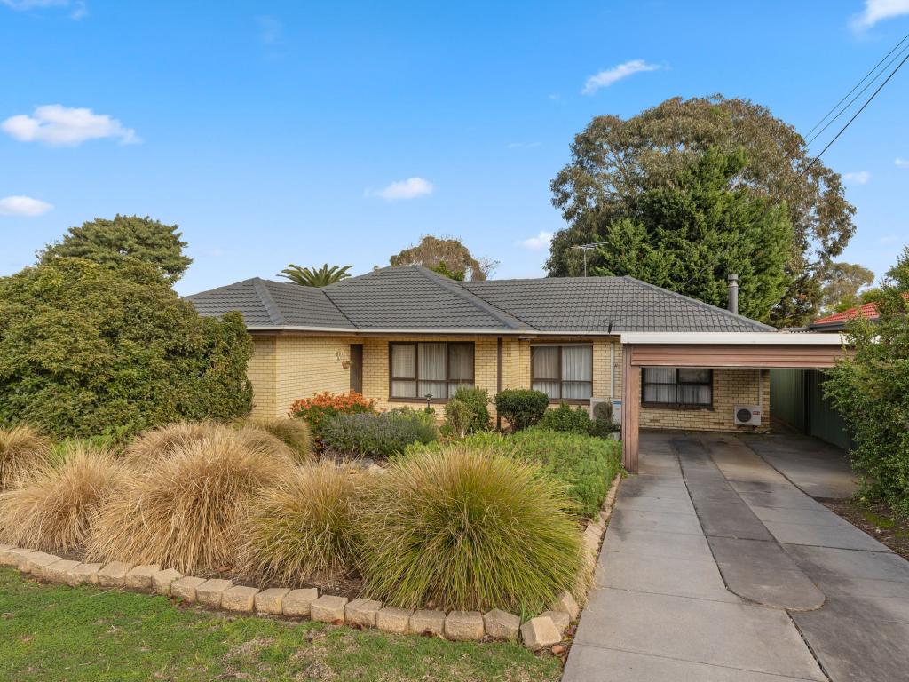 27 Meadow Way, Hackham West, SA 5163