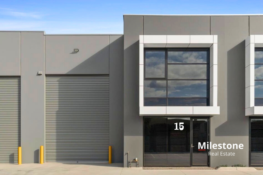 15 RUSTY PLACE, HALLAM, VIC 3803