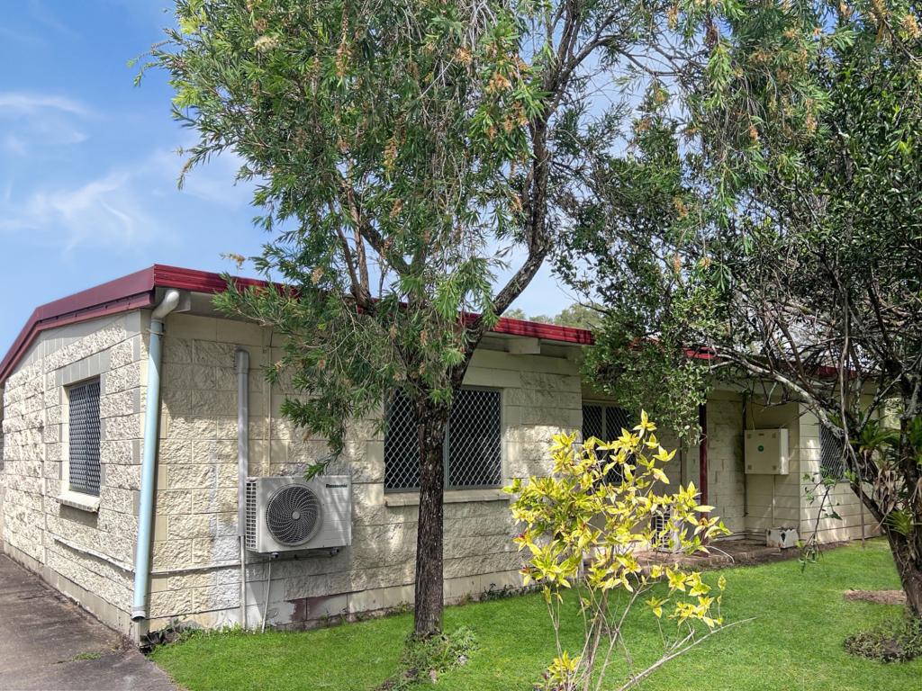 1/8 English St, Manunda, QLD 4870