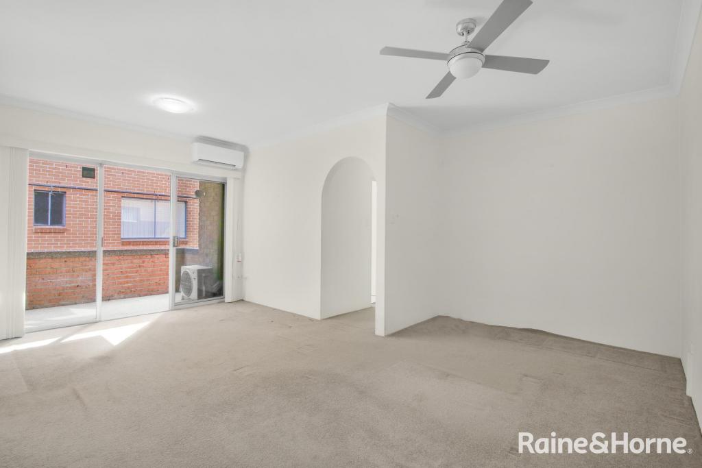 2/13 Stewart St, Parramatta, NSW 2150