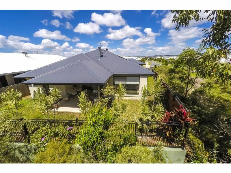 49 Foxtail Cct, Mountain Creek, QLD 4557