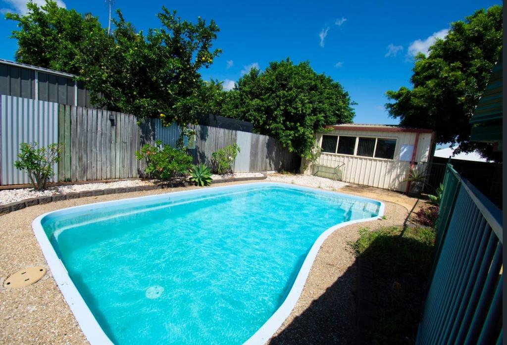 3 Abel Tasman Ct, Rural View, QLD 4740