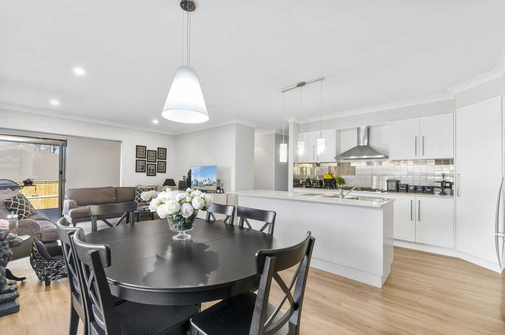 10 Leopold St, Mittagong, NSW 2575