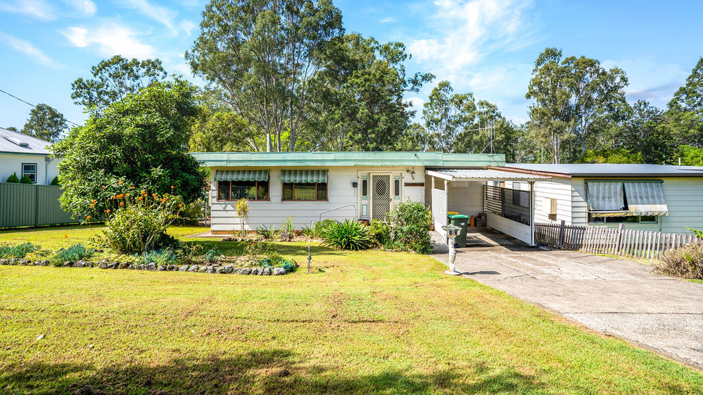 5 Lambert St, Wingham, NSW 2429