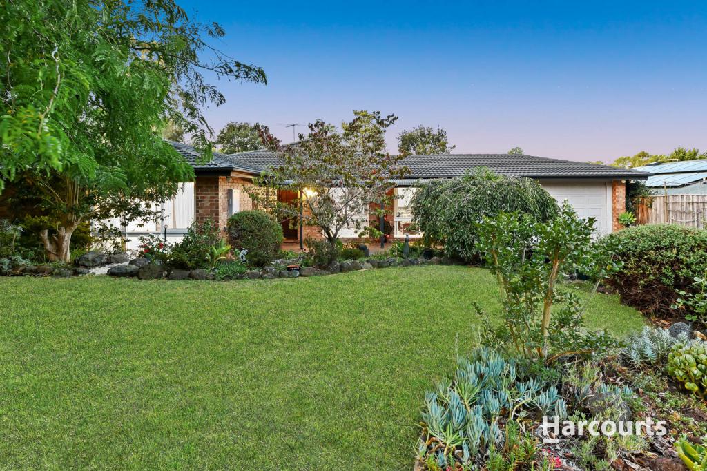 14 Bournevale Dr, Berwick, VIC 3806