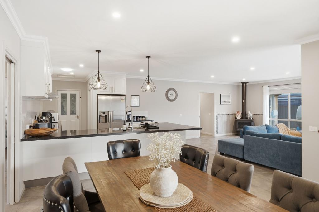 4 Kheminda Cres, Nagambie, VIC 3608